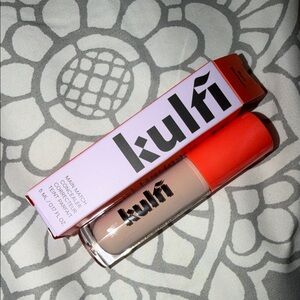 Kulfi concealer